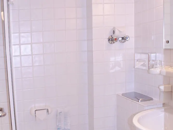 Jugendgaestehaus St.-michaels-heim Hostel *