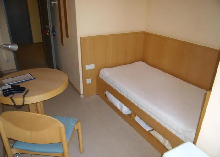 Hostel Jugendgaestehaus St.-michaels-heim *