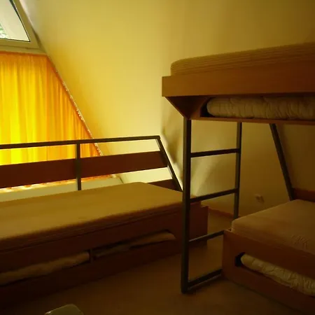 Jugendgaestehaus St.-michaels-heim Auberge de jeunesse *