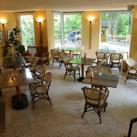 Jugendgaestehaus St.-michaels-heim Auberge de jeunesse *