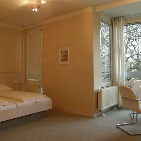 Jugendgaestehaus St.-michaels-heim Auberge de jeunesse *