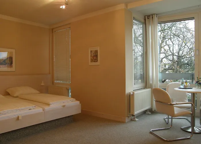 Jugendgaestehaus St.-michaels-heim Hostel *