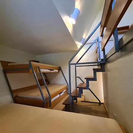 Jugendgaestehaus St.-michaels-heim אכסניה