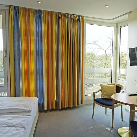 Jugendgaestehaus St.-michaels-heim *