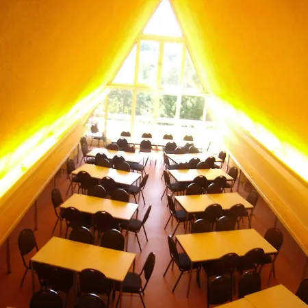 Jugendgaestehaus St.-michaels-heim * ברלין